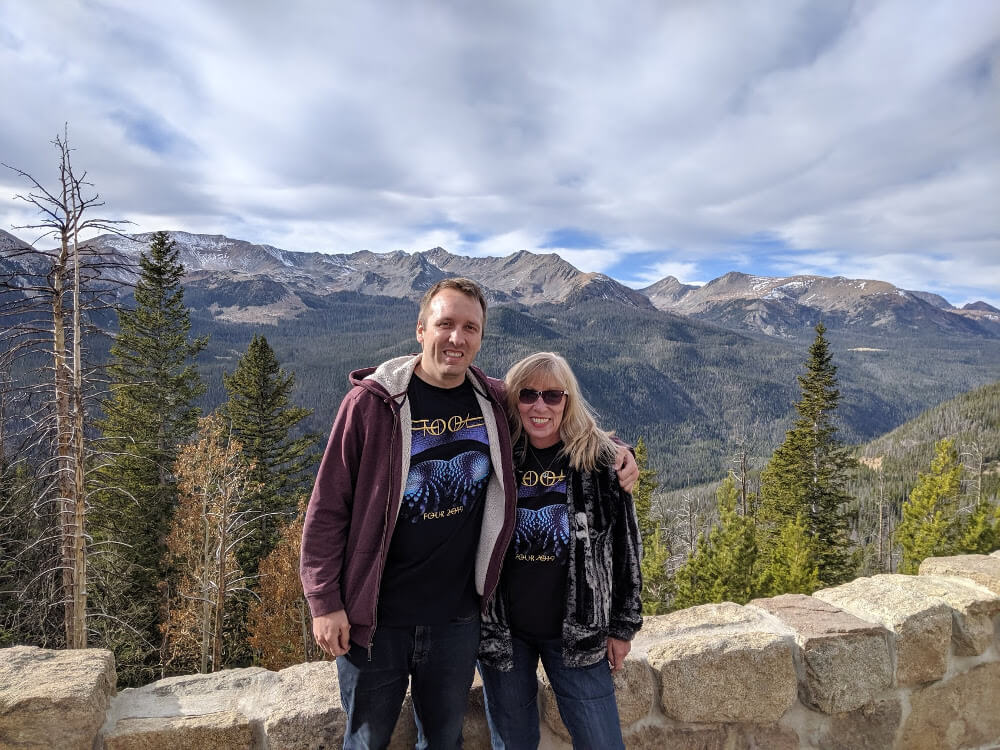 Mom and i in rockies